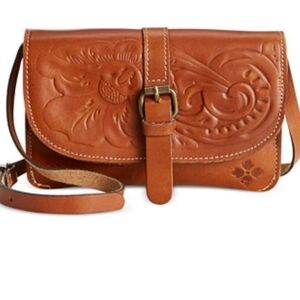 Patricia Nash• Torri leather brown crossbody bag w/ tooled floral pattern.